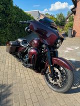Harley-Davidson Street Glide CVO 117 Black Forest limitiert ! - Offers matching your search criteria
