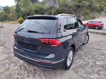 Volkswagen Tiguan - 7