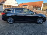 Ford Focus 2,3 EcoBoost ST Styling-Paket Turnier ... - Ford Focus: Styling