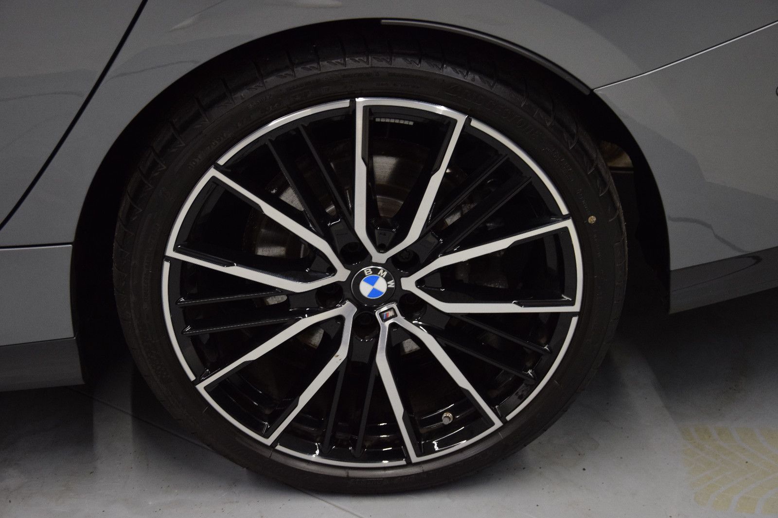 Fahrzeugabbildung BMW 220d Gran Coupé xDrive HuD LED Keyless Memory