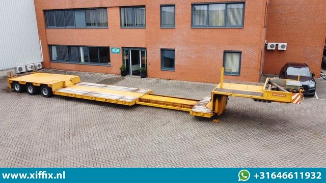 Scheuerle 3-achs. Teleskopierbare Tieflader // 3x gelenkt