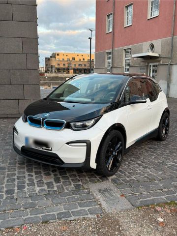 BMW i3 (120 Ah), 125kW - Sehr guter Zustand 