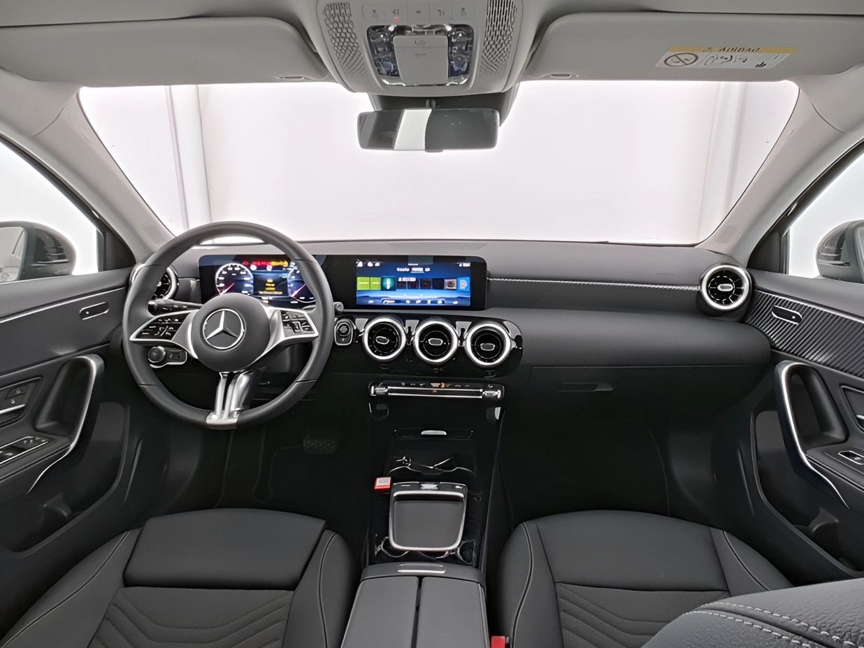 Mercedes-Benz A 180 DCT Progressive CarPlay Kamera DIS foto 5