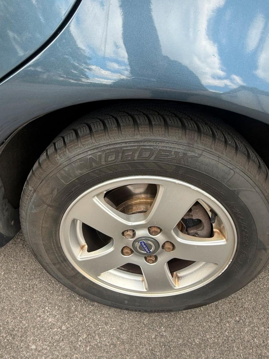 Volvo V50 2010 — photo 6