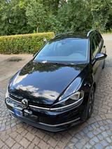 Volkswagen Golf 2.0 TDI SCR DSG IQ.DRIVE Variant IQ.DRIVE