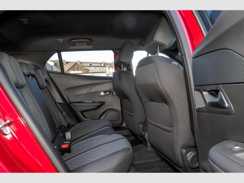 Peugeot 2008 Allure Voll-LED 360-Kam Klimaauto SHZ