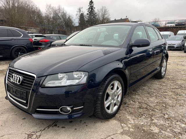 Audi A3 Sportback 2.0 TDI Attraction 2.0TDI*S-TRONIC*