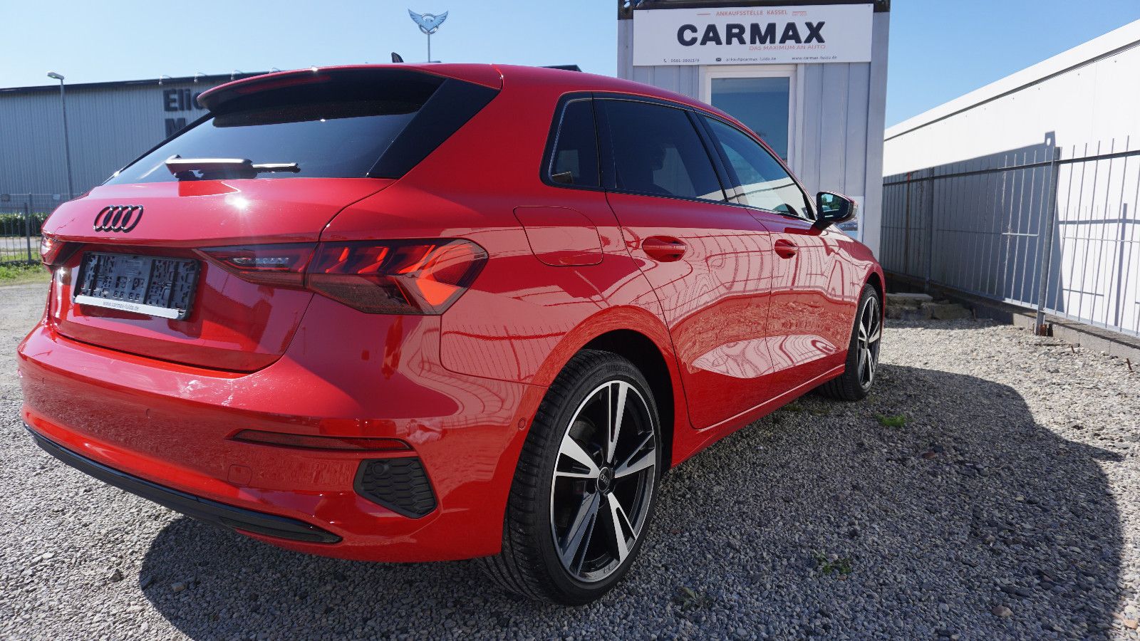 Fahrzeugabbildung Audi A3 Sportback 35 TFSI advanced,S-Line,Navi,LED+WR