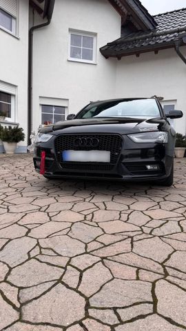 Audi A4 Avant 2.0 TDI S-Line