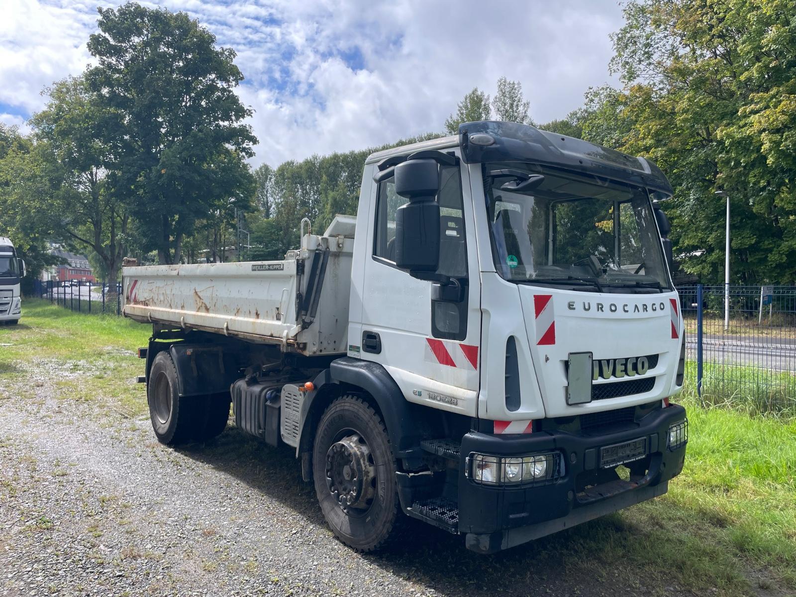 Iveco 180E28K
