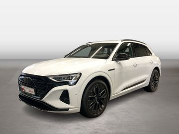 Audi Q8 e-tron - 1