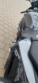 BMW S1000RR - BMW S1000R