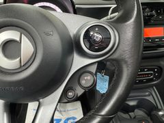 SMART ForTwo Cabrio EQ*PASSION*PDC*DAB*SHZ* SMART ForTwo Cabrio EQ*PASSION*PDC*DAB*SHZ*