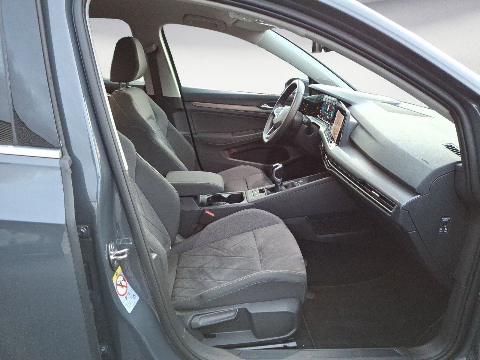 Volkswagen Golf - Bild 9