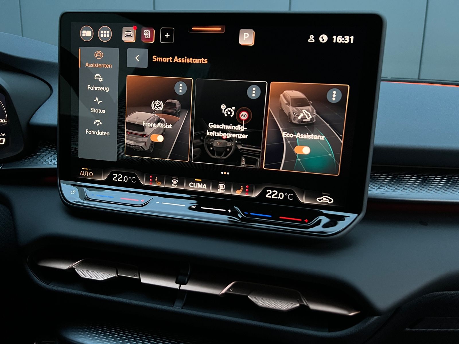 Fahrzeugabbildung CUPRA Terramar VZ 2.0 TSI DSG 4Drive *Garantie, AHK, D