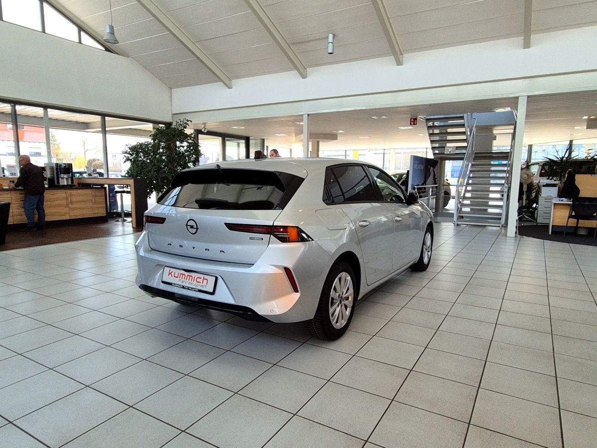 Opel Astra - Bild 4