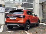 Volkswagen T-Cross Style 1.0 TSI NAVI/DSG/LED/TOTWINKEL - VW T-Cross in Braunschweig