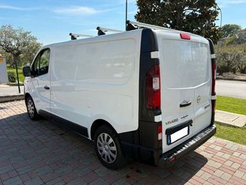 Opel Vivaro - 5