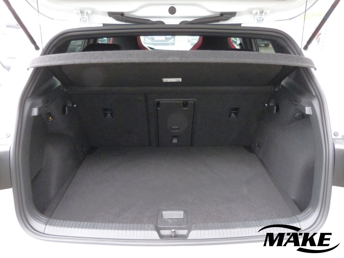 Golf 2.0 TSI GTI, DCC, Matrix-LED, ACC, Navi, SH