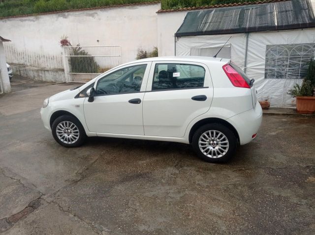 Fiat Punto 1.4 8V 5 porte Natural Power Street