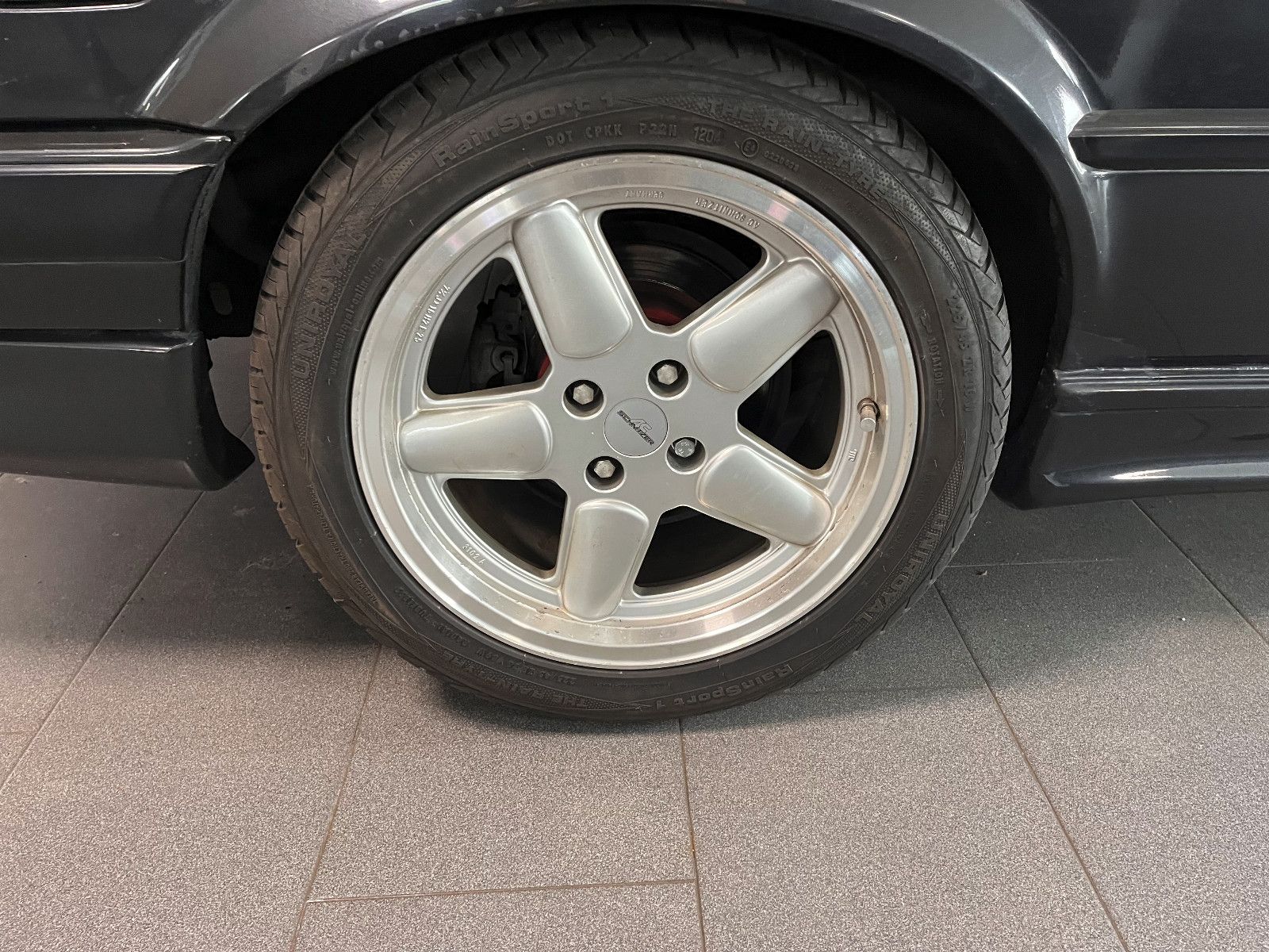 Fahrzeugabbildung BMW 320i Cabrio  A/C Schnitzer Optik / nur 99044 km