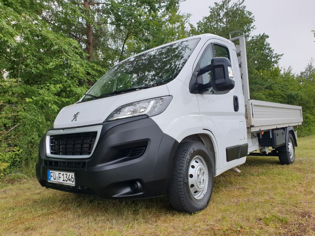 2025 Peugeot Boxer