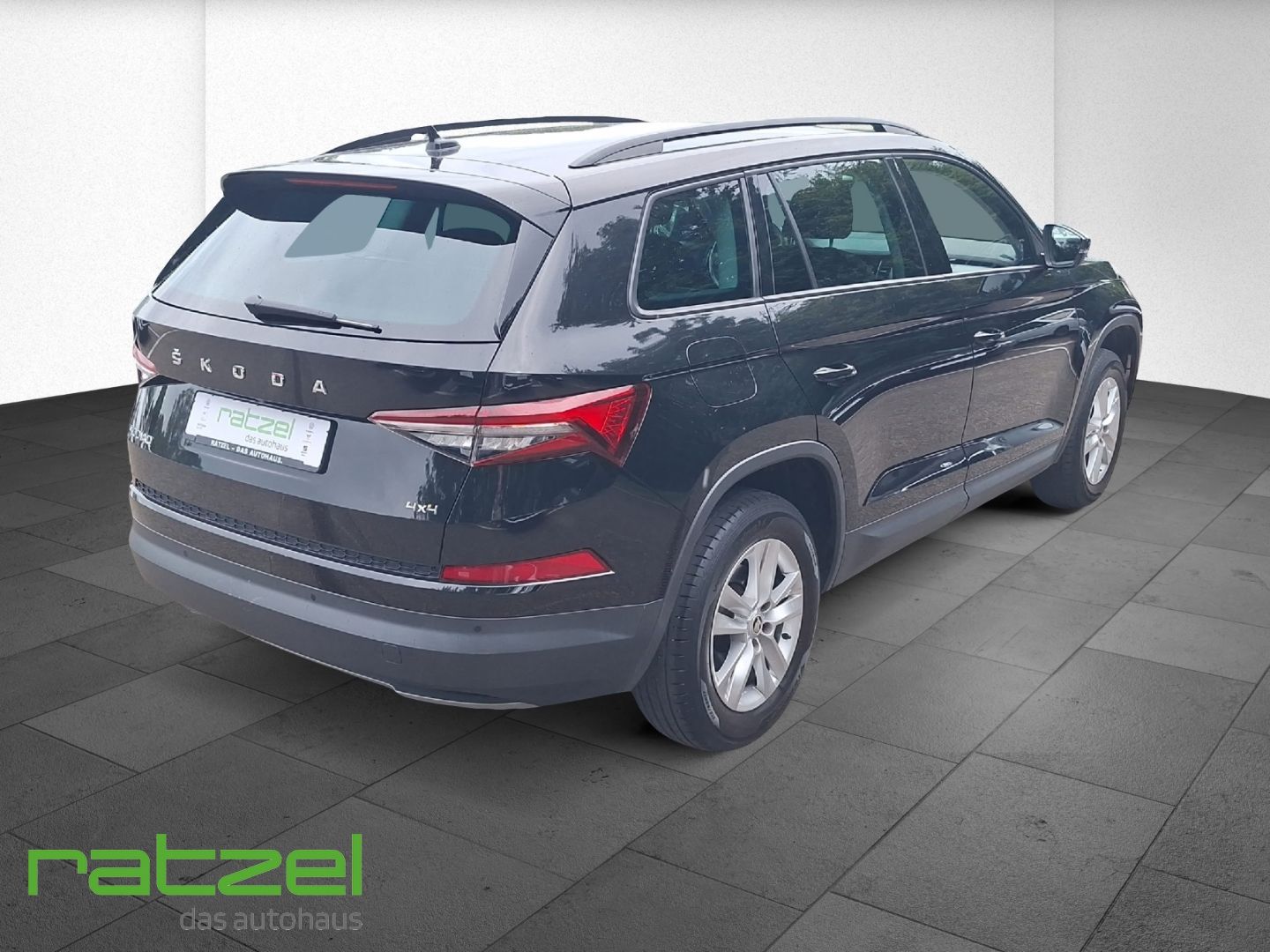 Fahrzeugabbildung SKODA Kodiaq 4x4 Ambition 2.0 TDI DSG AHK Navi Kamera