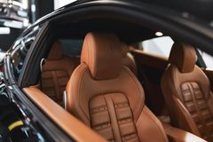 Fahrzeugabbildung Ferrari FF 6.3 V12 *DAYTONA/CUOIO/LIFT/VOLL*