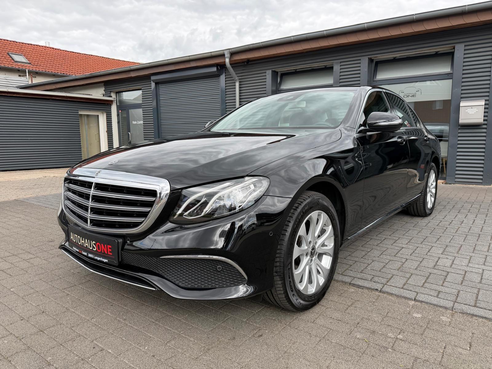 Mercedes-Benz E 220d LIMO. 4MATIC EXCLUSIVE 1 HAND