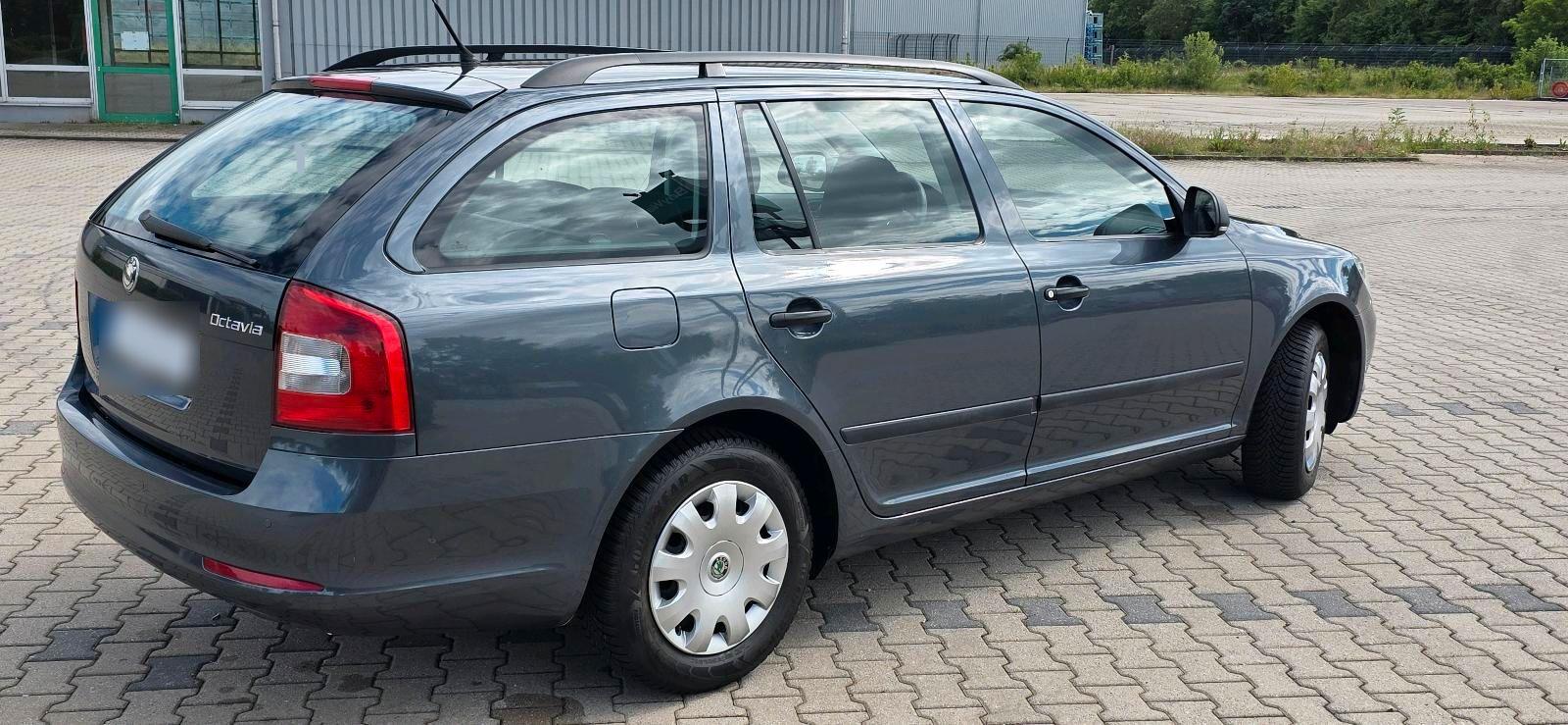 Skoda Octavia 2009 — photo 6