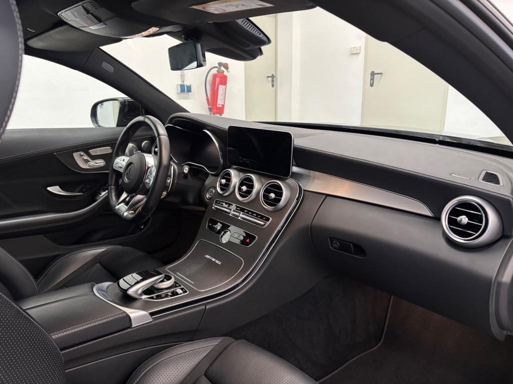 Mercedes-Benz C 63 AMG