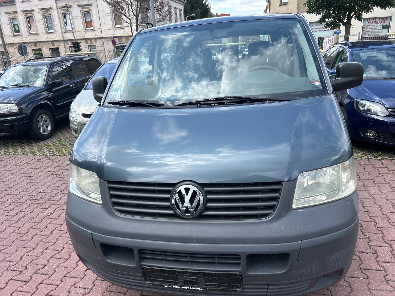 Volkswagen T5 , Transporter-Caravelle ;8 Sitzer , Klima