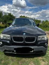 BMW X3 2.0i - - BMW X3 in Erfurt
