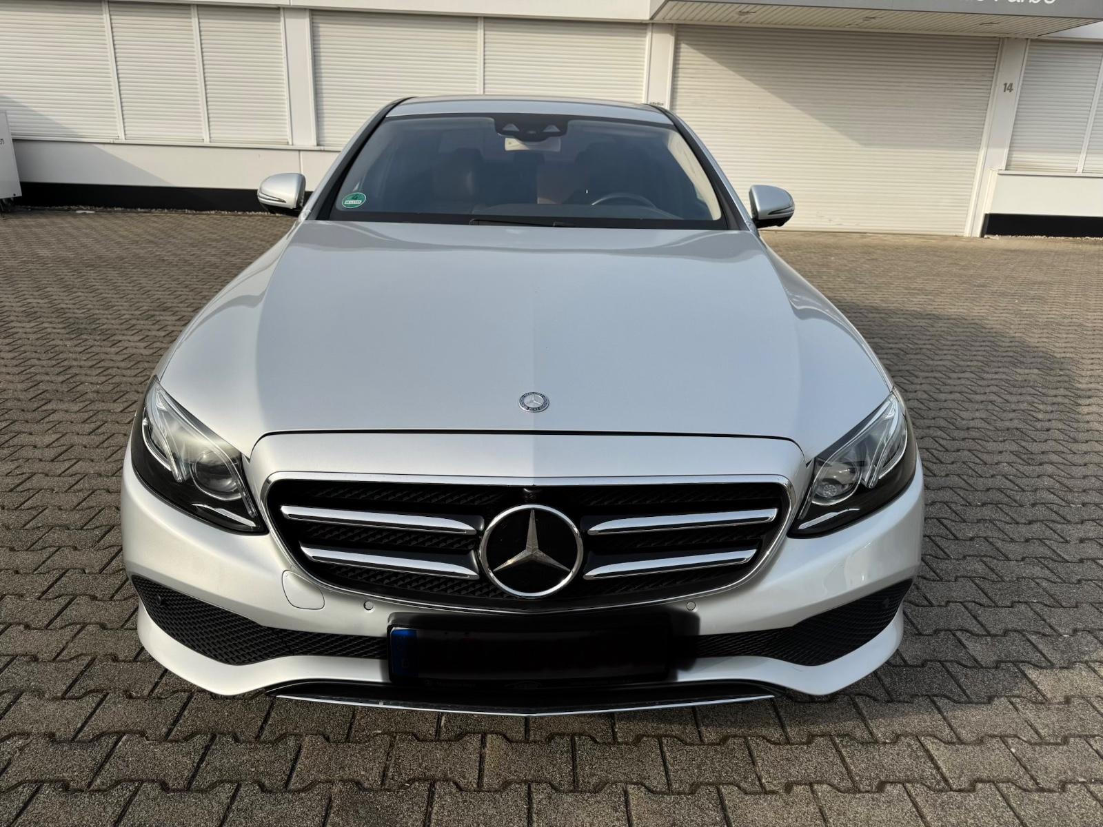 Mercedes-Benz E 350 E Limousine E 350,Hybrit/Benzin/E
