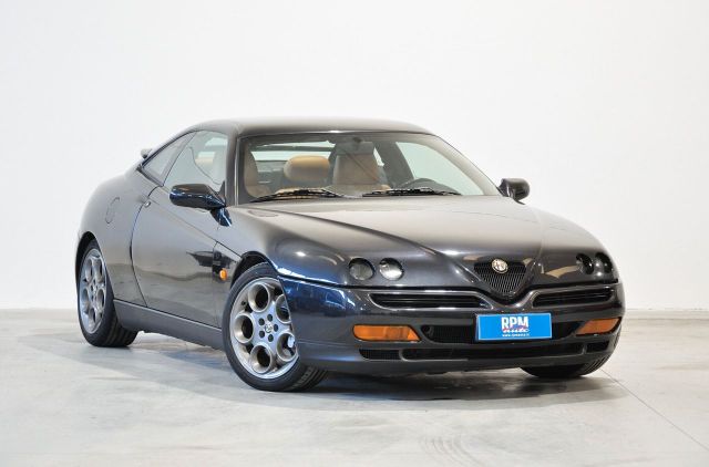 Alfa Romeo GTV 2.0i V6 turbo cat