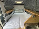 Volkswagen T5 Hochdach Lang Wohnmobil / SOLAR - Volkswagen T5 lang