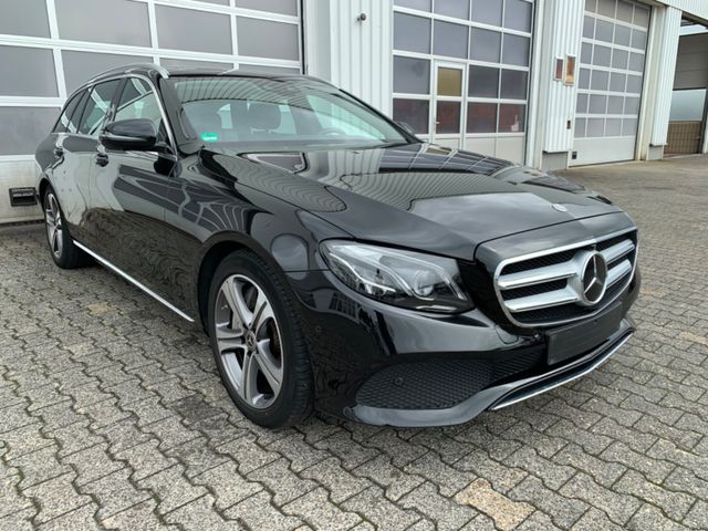 Mercedes-Benz E 350 T d AHK schwenkbar COMAND online 360° Cam