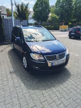 Volkswagen Van Bus Familien VW Touran 1.4 TSi 140PS T... - Volkswagen Touran: Tsi 140 Ps