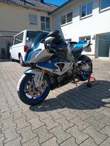 BMW HP 4 Competition - Offers