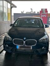 BMW TENERIFFA (Adeje) AUTOVERKAUF: BMW 218d  A... - : Von Privat, Autoverkauf