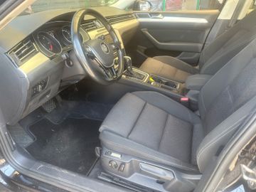 Volkswagen Passat Variant - 4