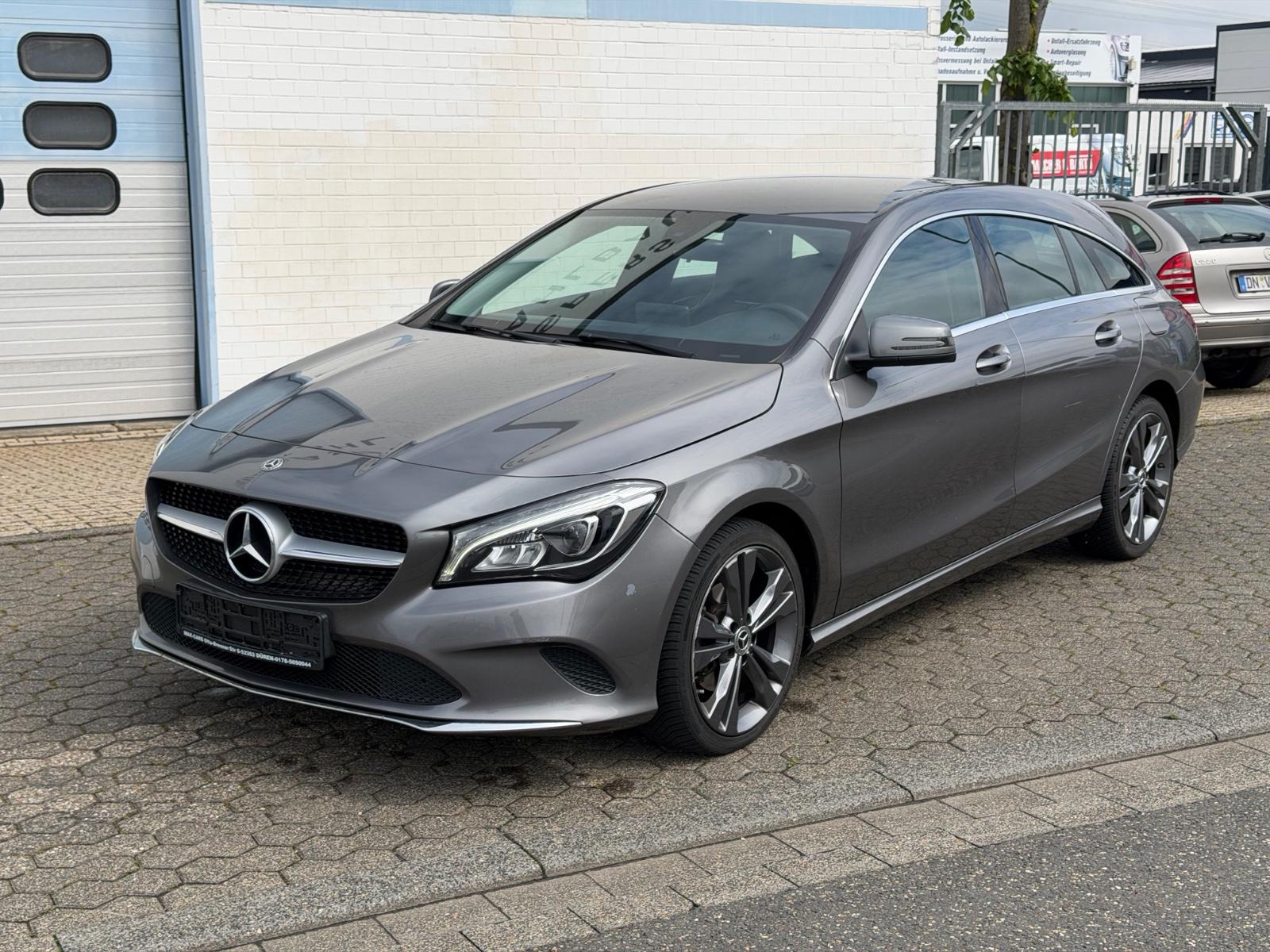 Mercedes-Benz CLA Shooting Brake CLA 200 CDI / d