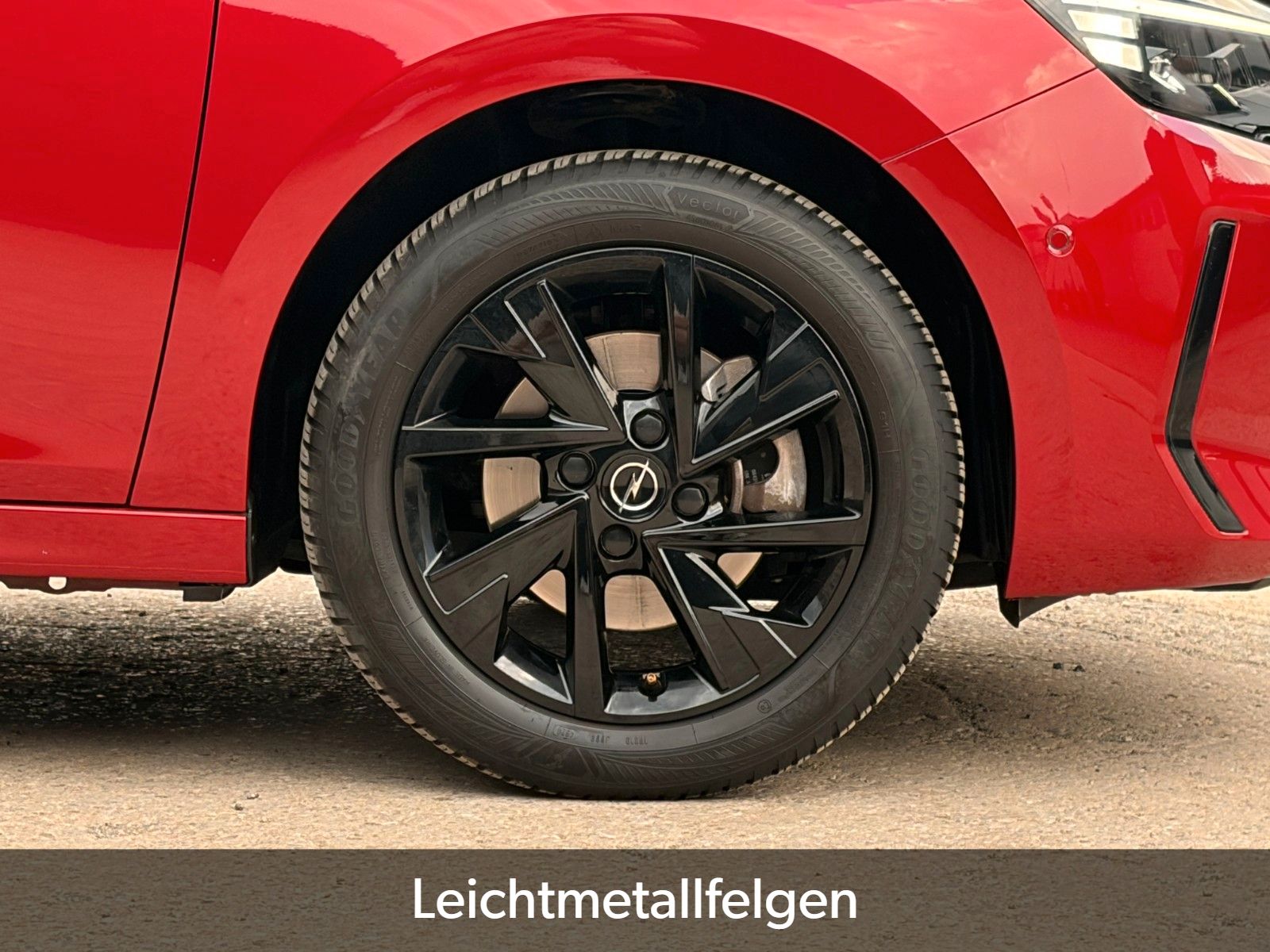 Fahrzeugabbildung Opel Corsa F GS 1.2 Turbo CarPlay Temp. CAM LHZ SHZ
