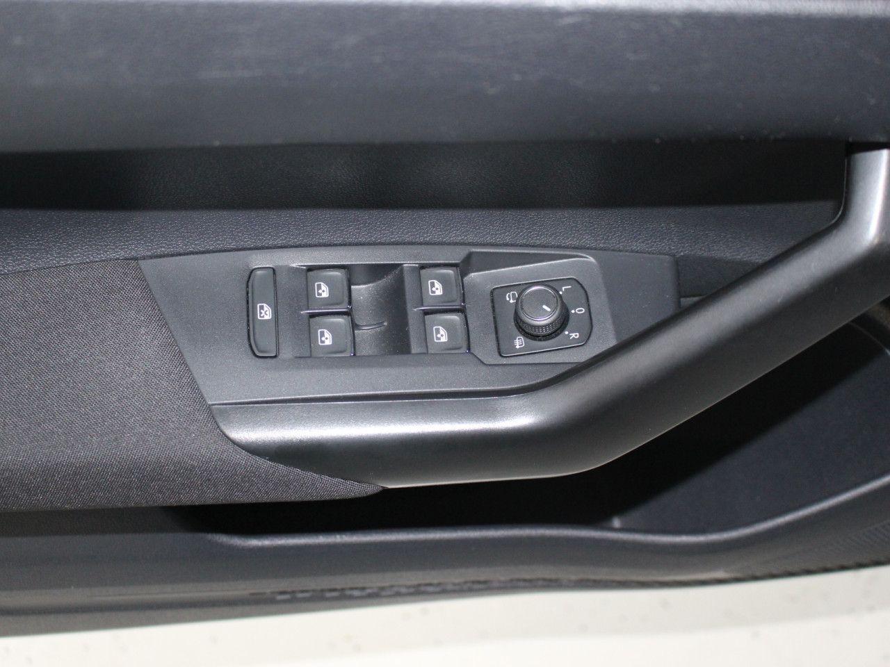 Fahrzeugabbildung Volkswagen Taigo 1.0 TSI Style AHK/Cam/Matrix