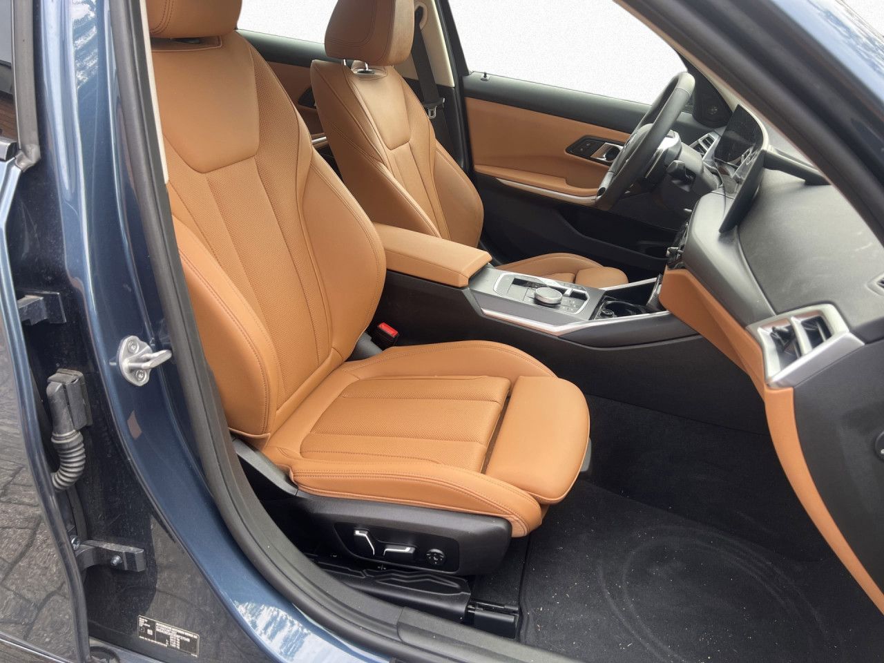 BMW 330 - Bild 12