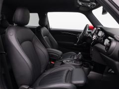 Foto Nummer 29: MINI John Cooper Works