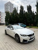 BMW M4 F82 Competition Individual  - BMW M4: F82