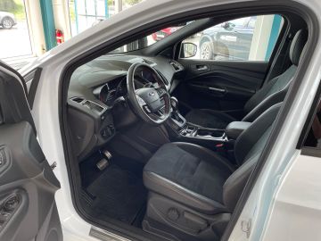 Ford Kuga - 9