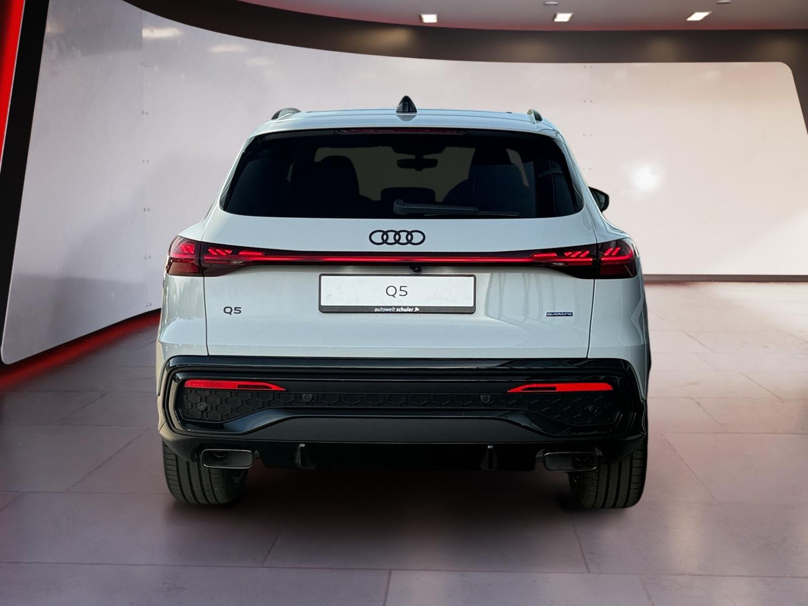 Audi Q5 SUV e-hybrid quattro AHK Pano HUD BFD MMIPro