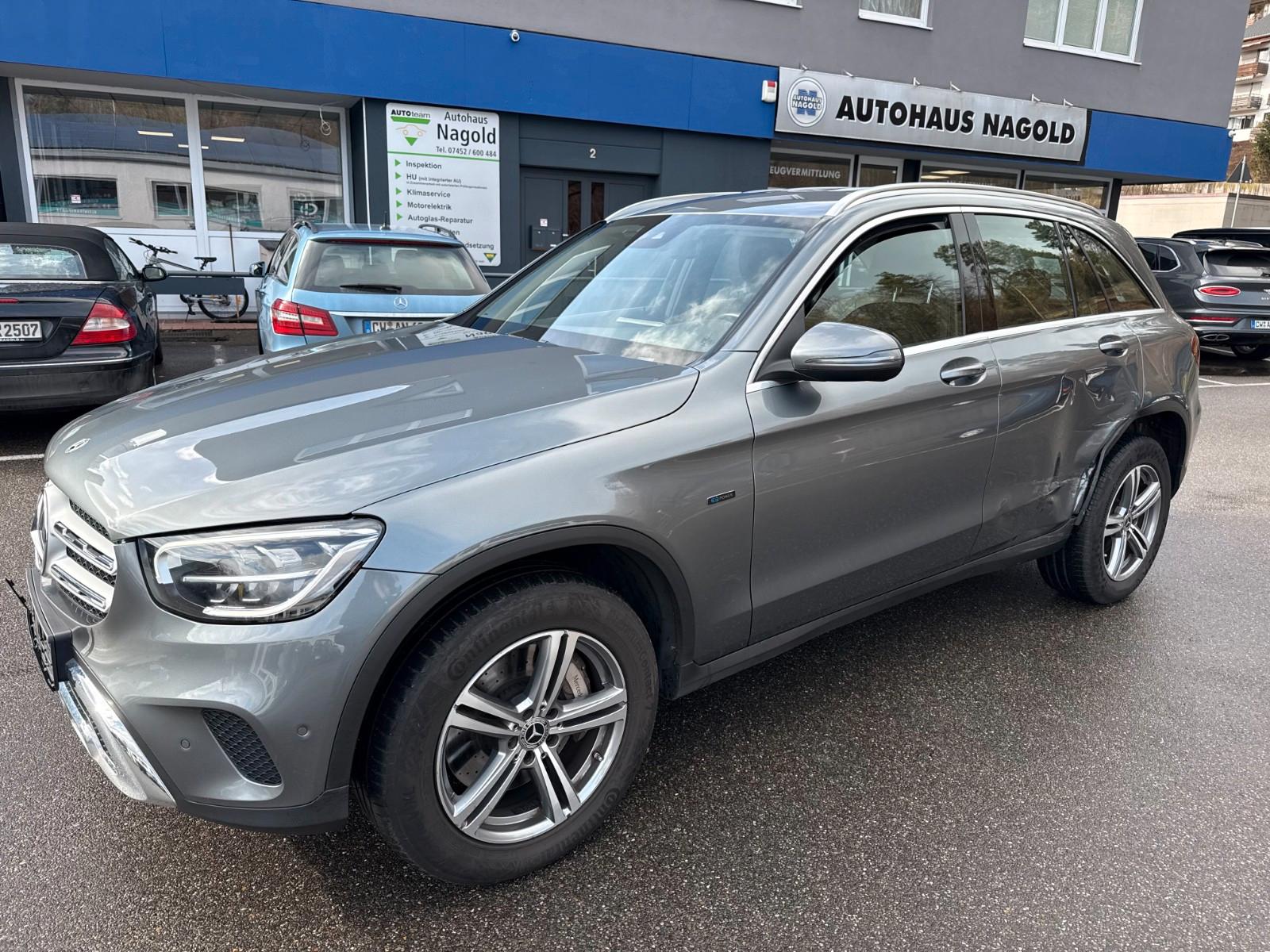 Mercedes-Benz GLC 300 de 4Matic AHK LED ASSIST